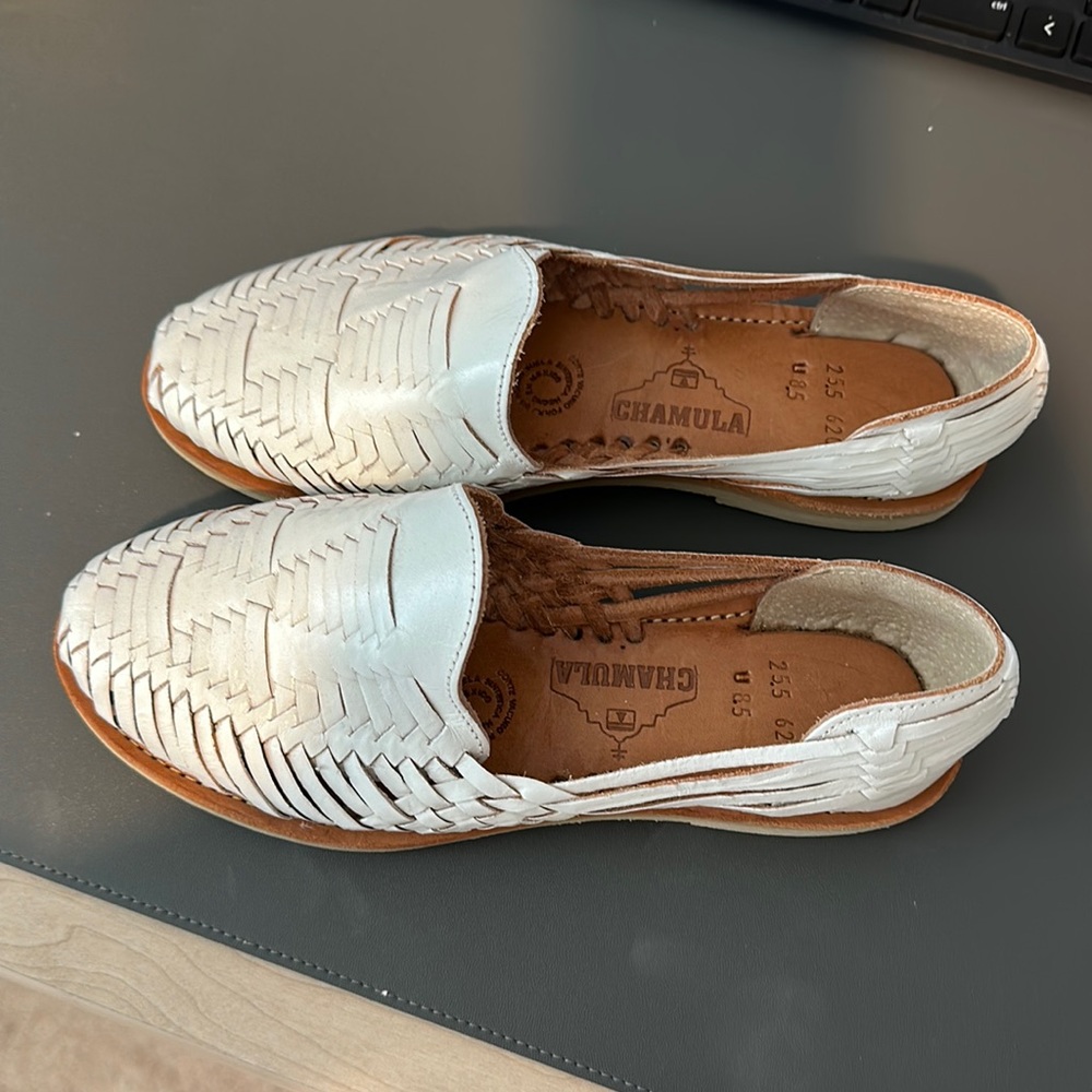 Brasilia - White size 8.5 Never been worn